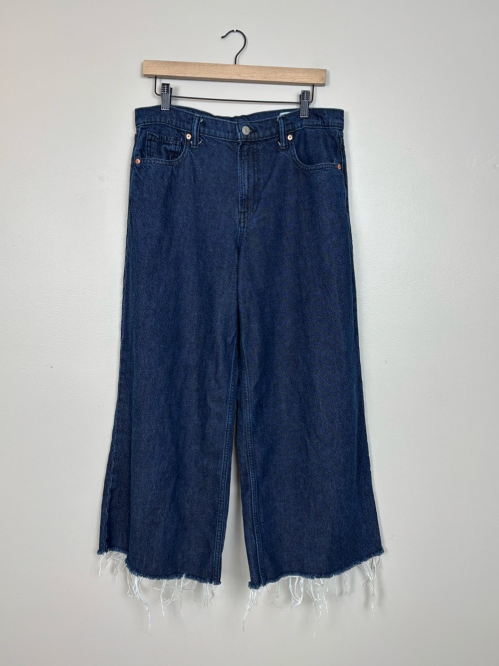 Gap Jeans Womens 29R‎ Blue Baggy Mid Rise Wide Leg Raw Fray Hem Cropped Denim